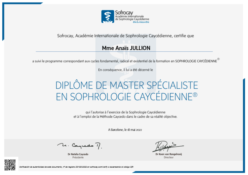 photo diplome Anaïs Jullion