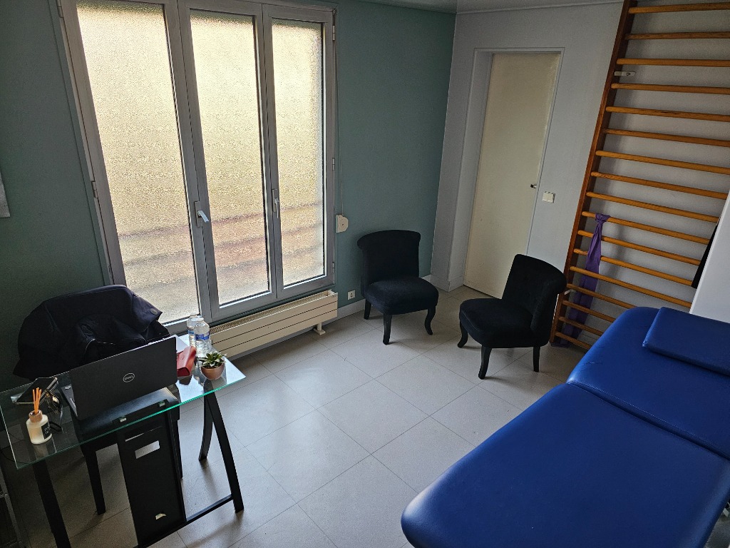 photo cabinet Elena BABA