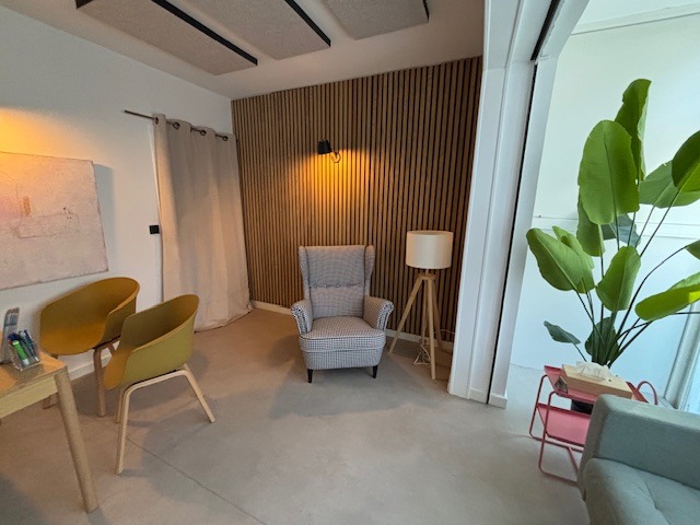 photo cabinet Isabelle Vergnes Sophrologie