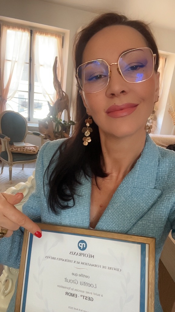 photo cabinet Les voyages hypnotiques d’Adéona- Loétitia Groult