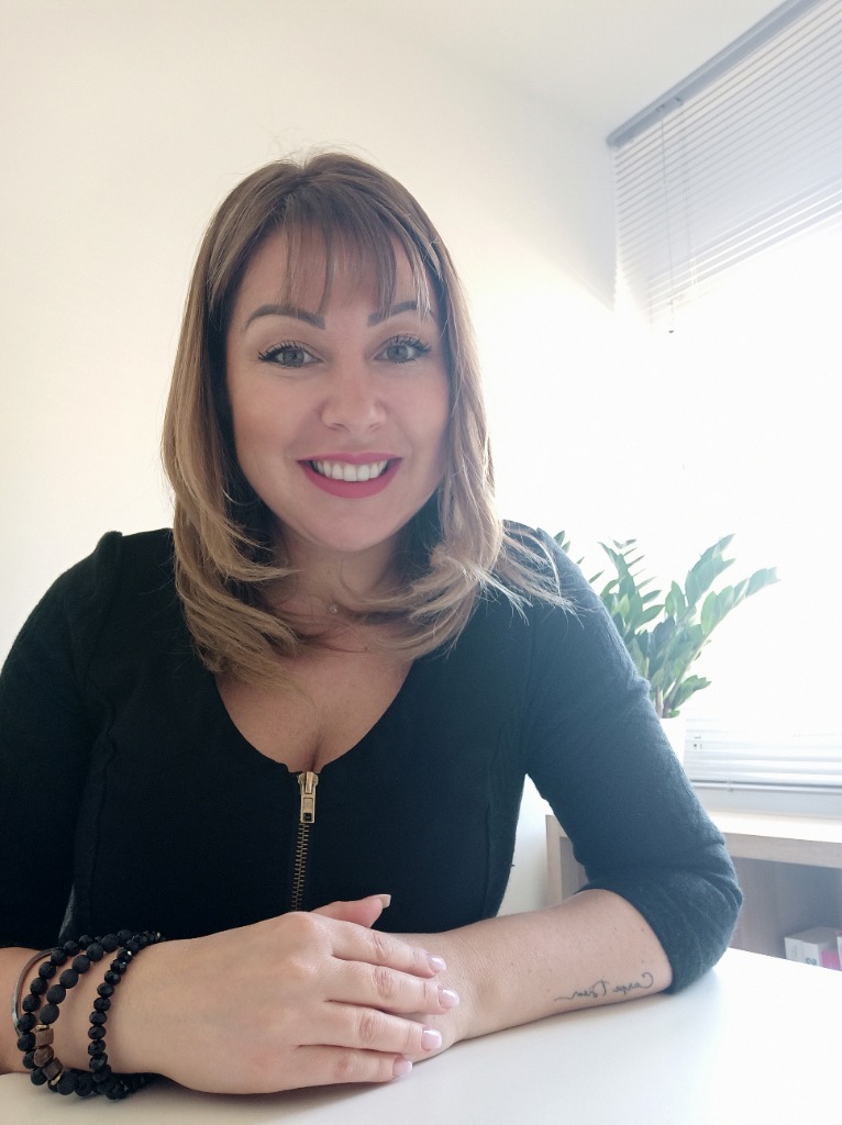 photo cabinet Jennifer Grosset