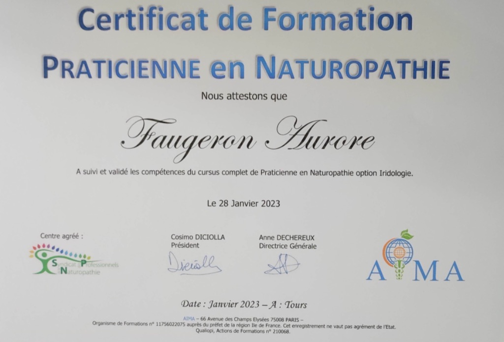 photo diplome Aurore Faugeron