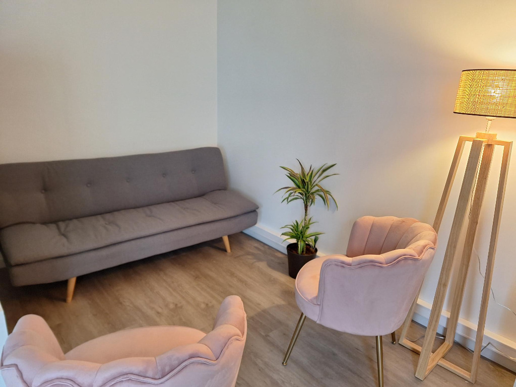 photo cabinet Claudia Tirila