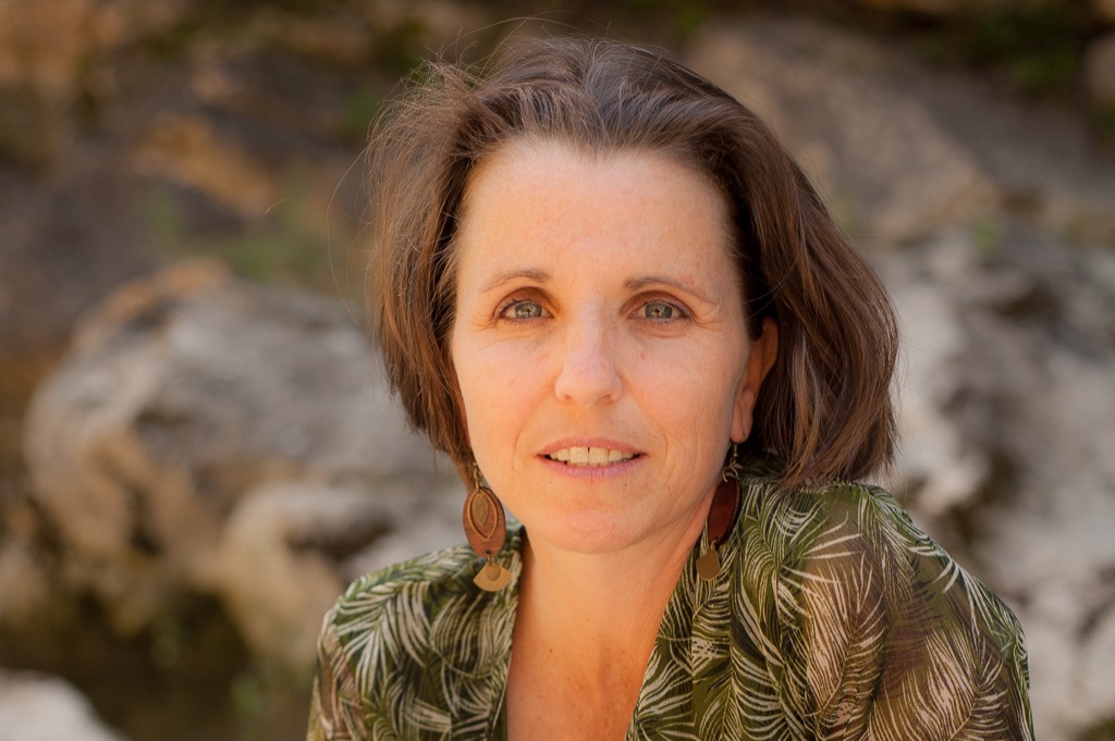 photo portrait Marie-Julie GREGOIRE Uniciste et Biodynamique