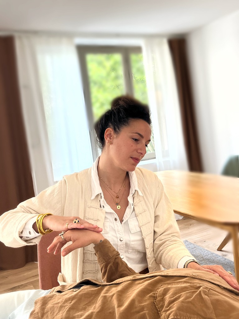 photo seance Anouk Half - Cabinet AnouKinesis