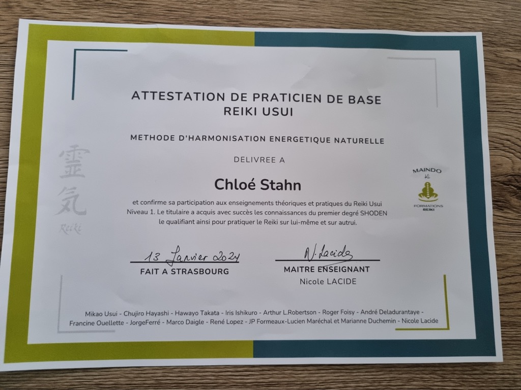 photo diplome Chloé STAHN