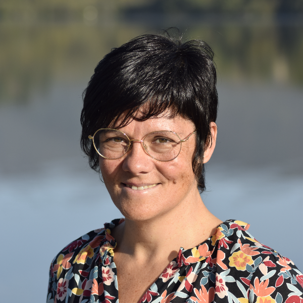 MME ELISABETH BAGOUIN