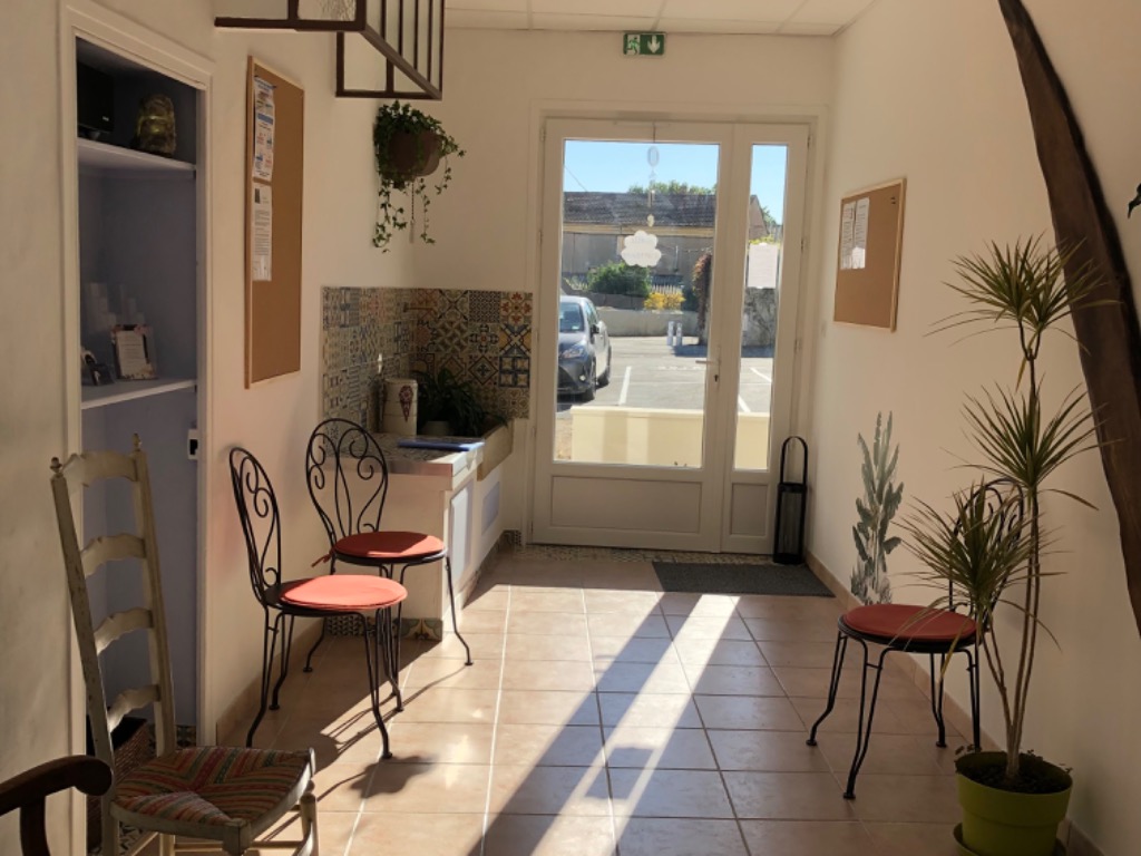 photo seance Laurine PHILIPPI Naturopathe/Monitrice de portage