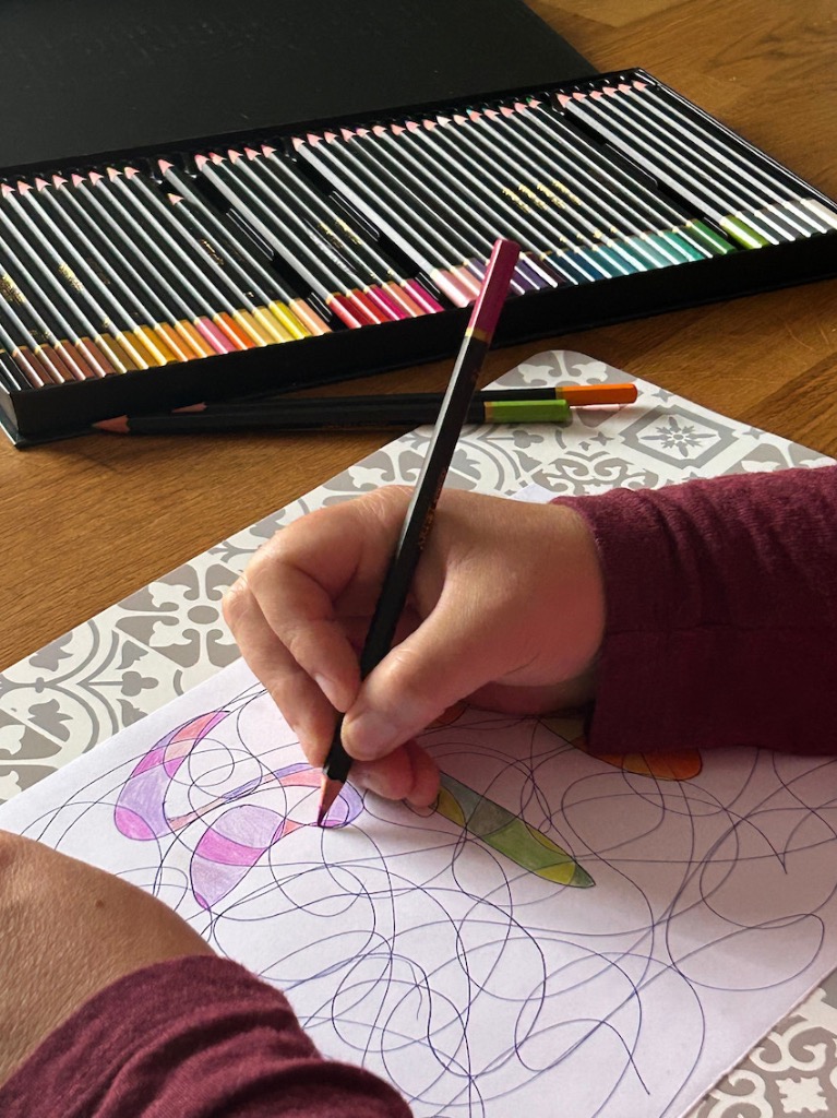 photo activite Derrière la verrière - Audrey Kuster Casares