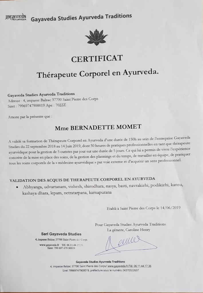 photo diplome Bernadette Momet