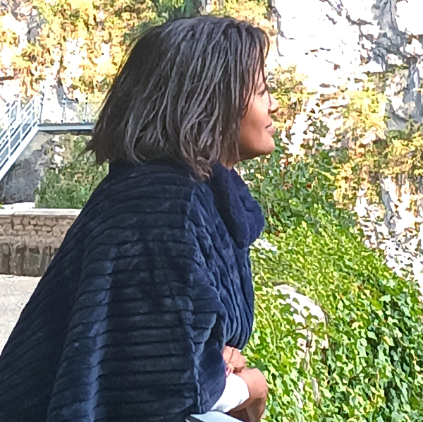 Nelly SEYMOUR Nelsey Médium