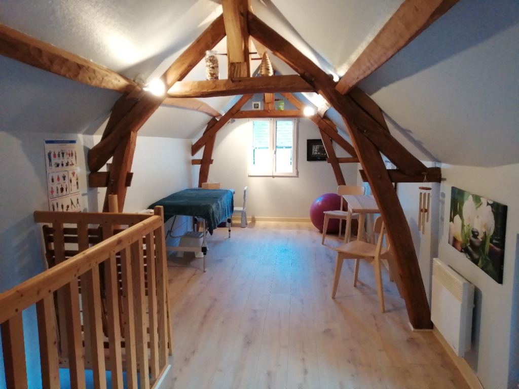 photo cabinet ESTELLE LAVANDIER KINESIOLOGIE