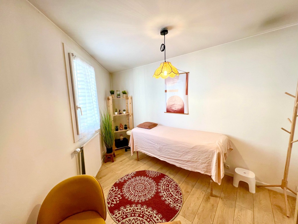 photo cabinet Sarah Sahakyan