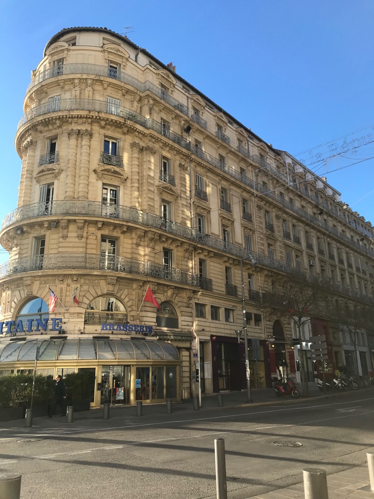 photo cabinet STOP TABAC MARSEILLE