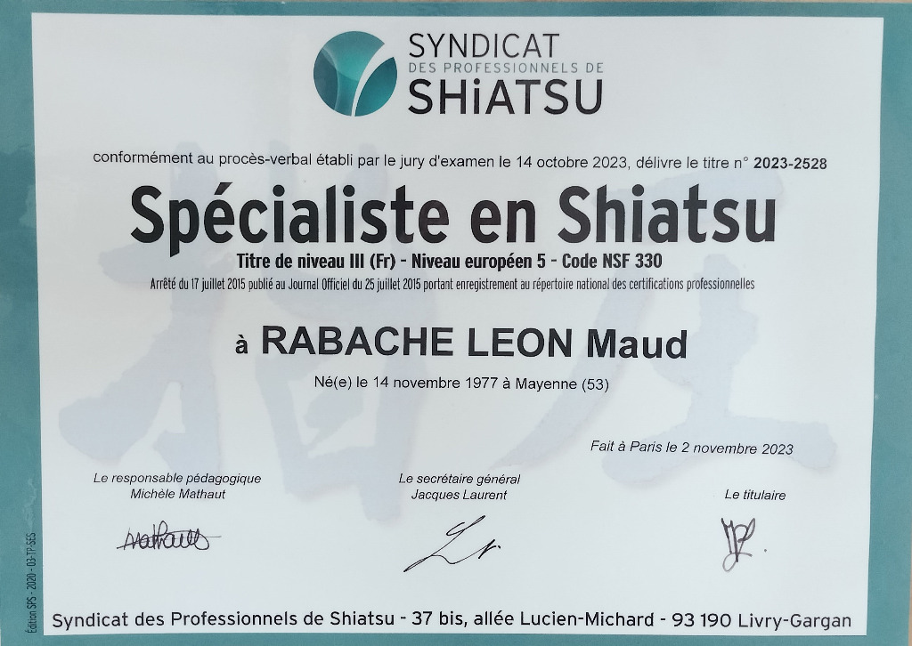 photo diplome Maud Rabache-Leon