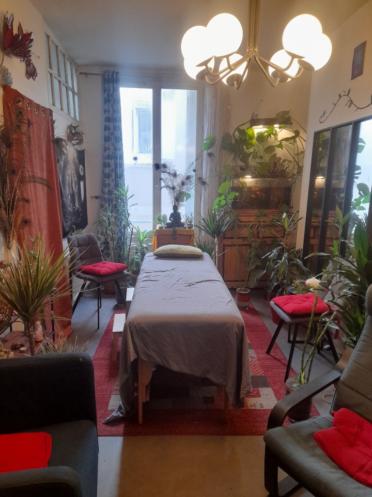 photo cabinet BIEN ETRE Mickaël Dumontguérisseur,coupeur de feu