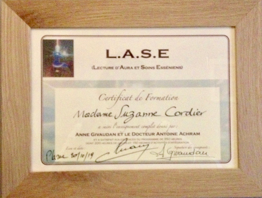 photo diplome Suzanne Cordier