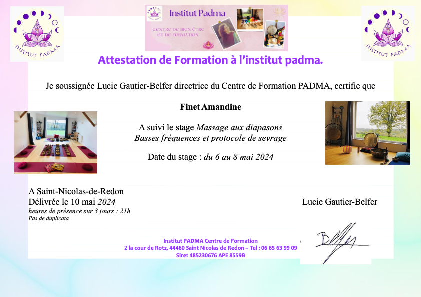 photo diplome Amandine OM’YSTIC Energéticienne et Cartomancienne