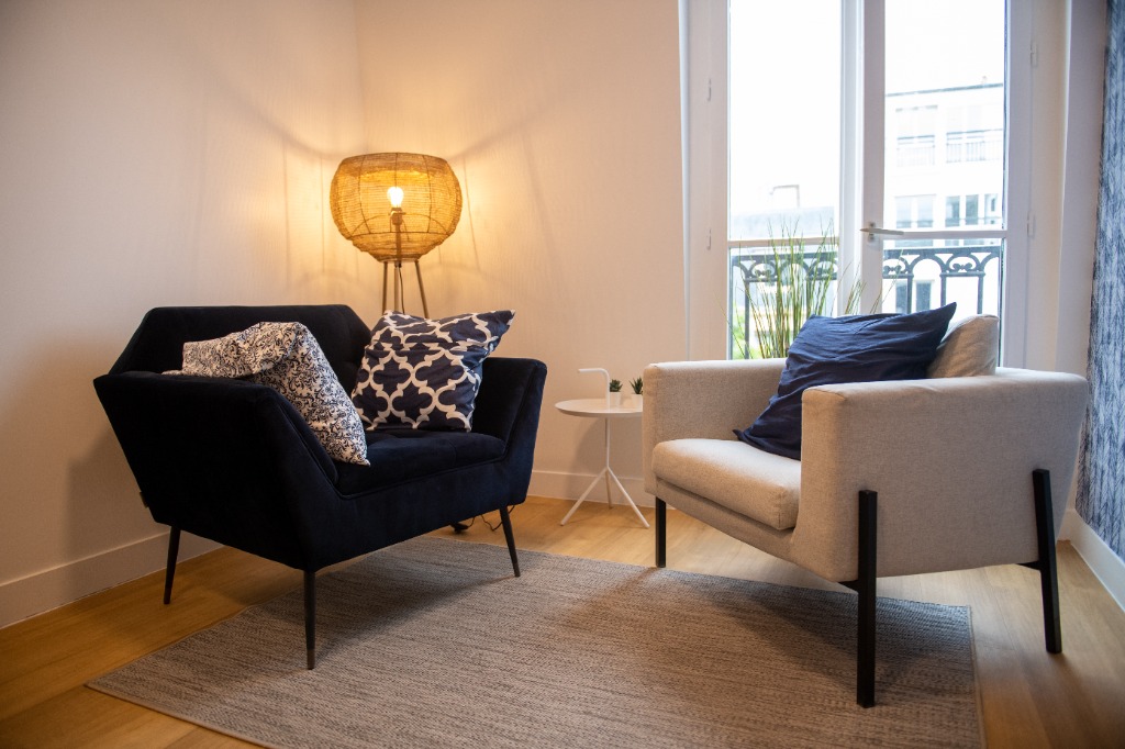 photo cabinet Elvira Doualla