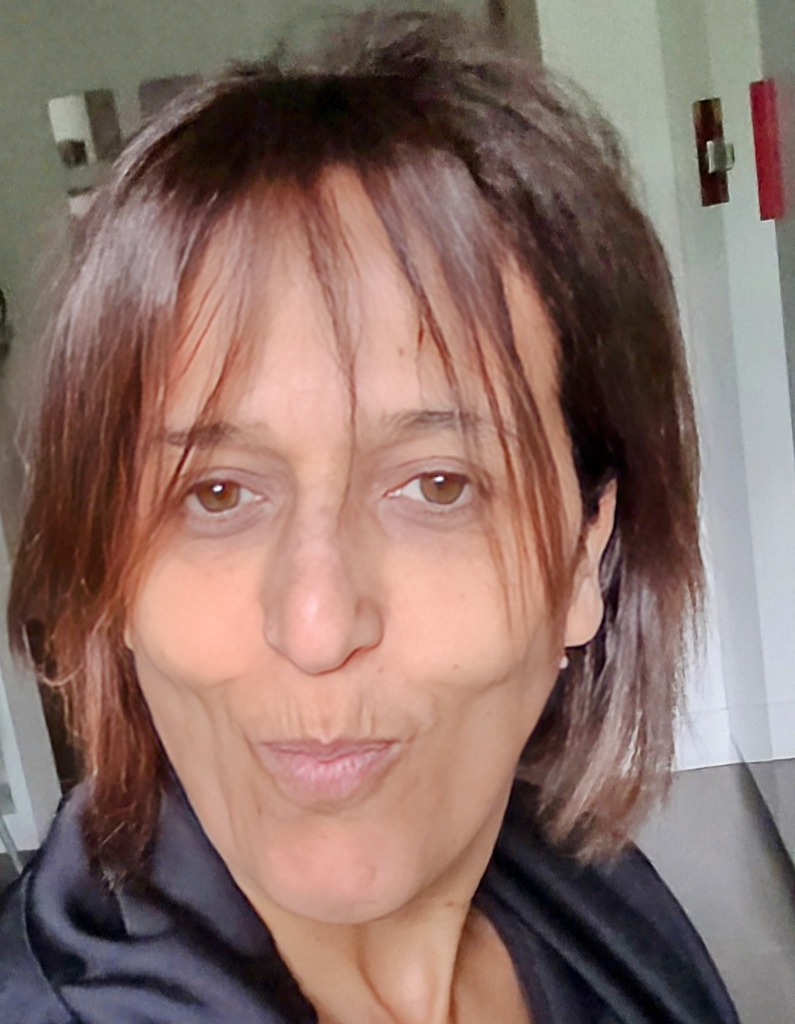 photo portrait Karima KEDDARI (Méthode poyet)