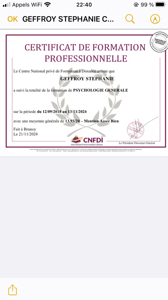 photo diplome GEFFROY Stéphanie Psycho-Hypnose