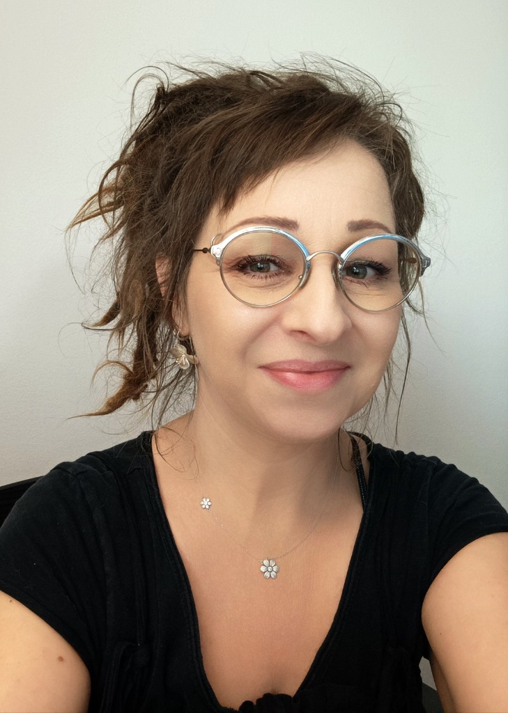 photo portrait Anjali Hypnose & Sophrologie 