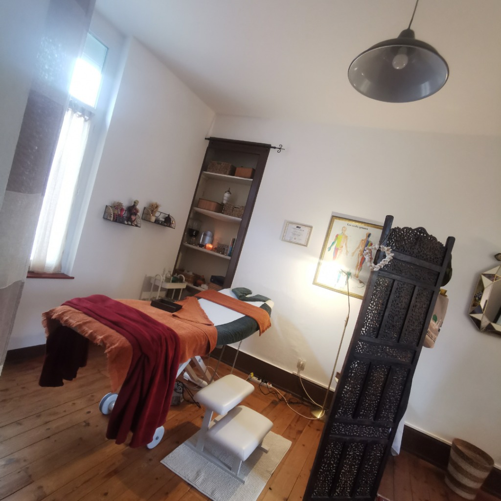 photo cabinet Farah Moussouni