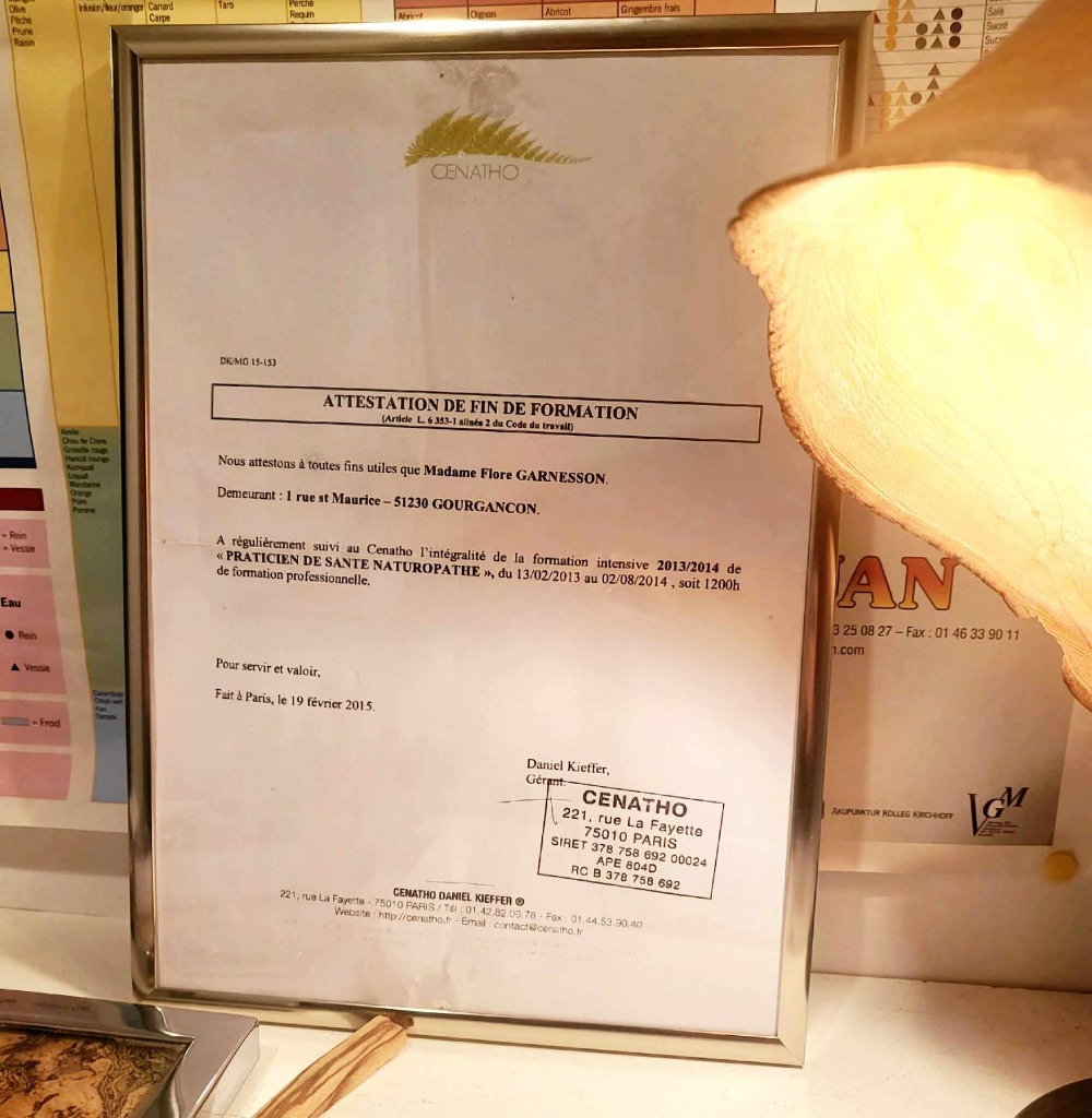 photo diplome Détente Absolue - Flore Piquet-Garnesson