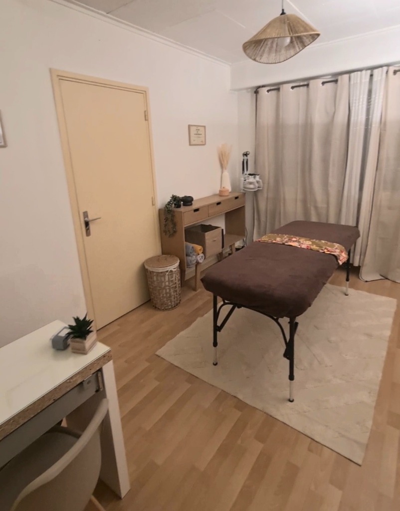 photo cabinet Caroline - Médecine Chinoise à Annecy