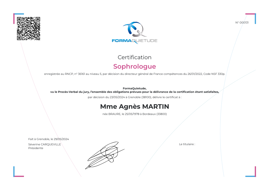 photo diplome Agnès MARTIN-Cabinet Longchamps