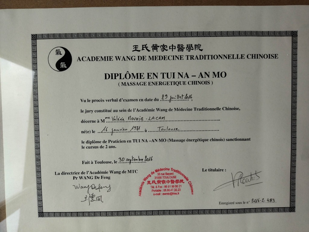 photo diplome Lacam Mouhib Valérie