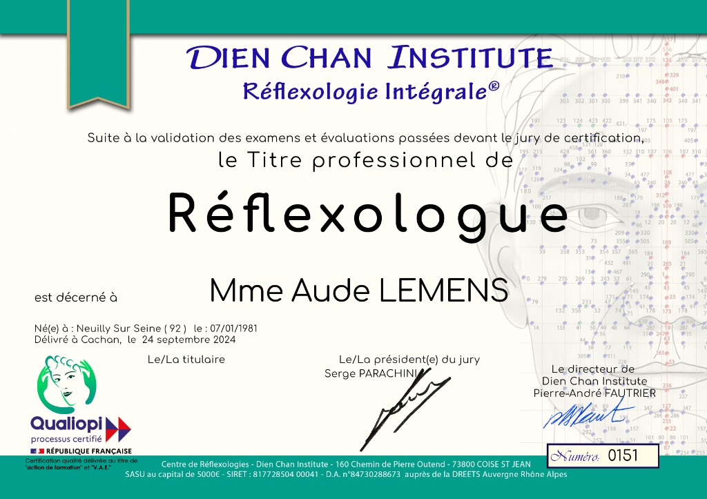 photo diplome Reflexologue Paris 8 Aude Lemens