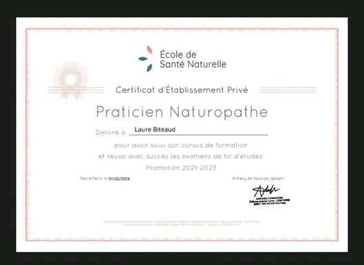 photo diplome Laure Biteaud