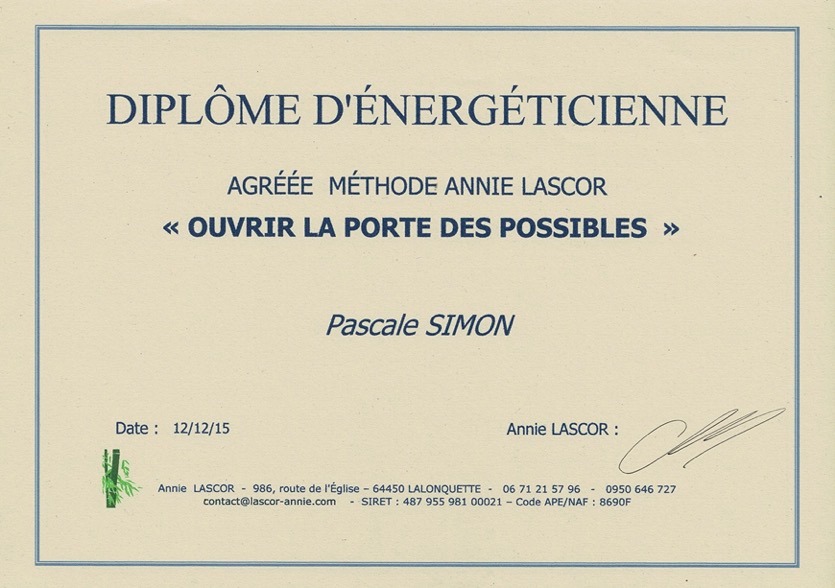 photo diplome Pascale SIMON - EKILIBRIS