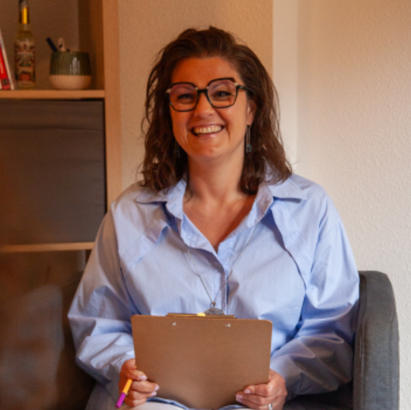 Stephanie Simler Pons