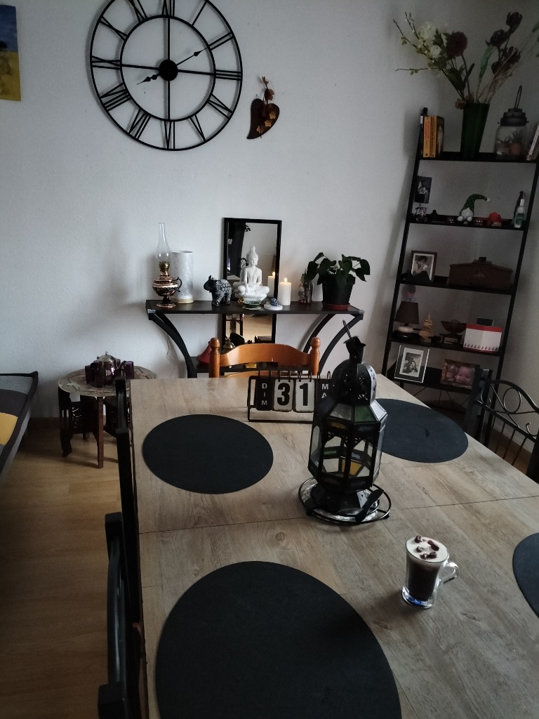 photo cabinet Agnes Brun