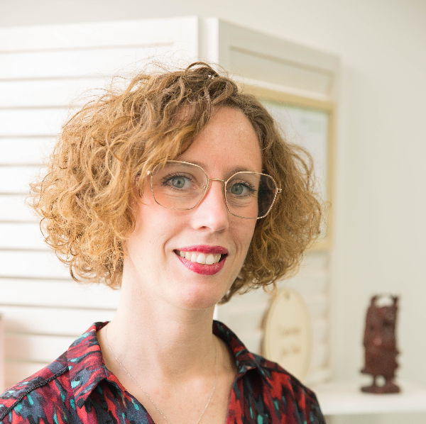 Julie RADE - Kinésiologue à Savigneux 42