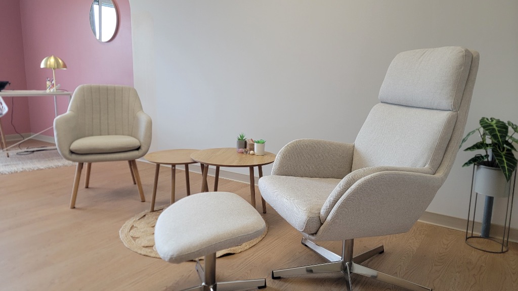 photo cabinet Julie CANU