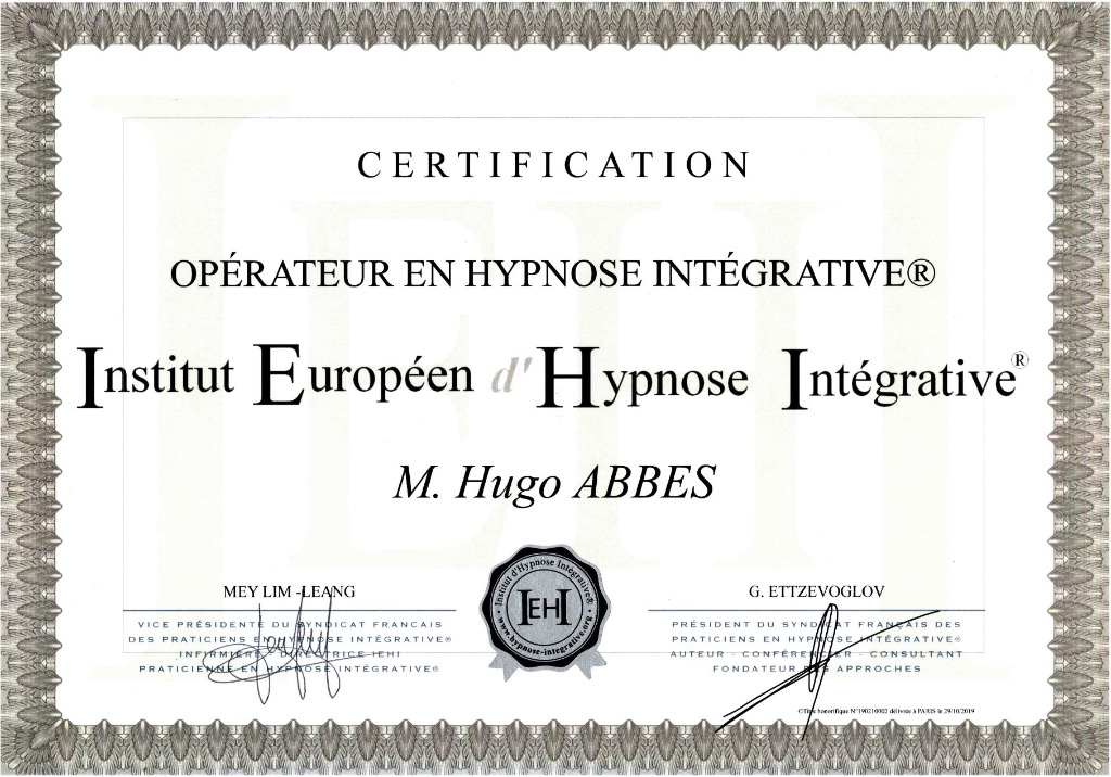 photo diplome Hugo Abbes