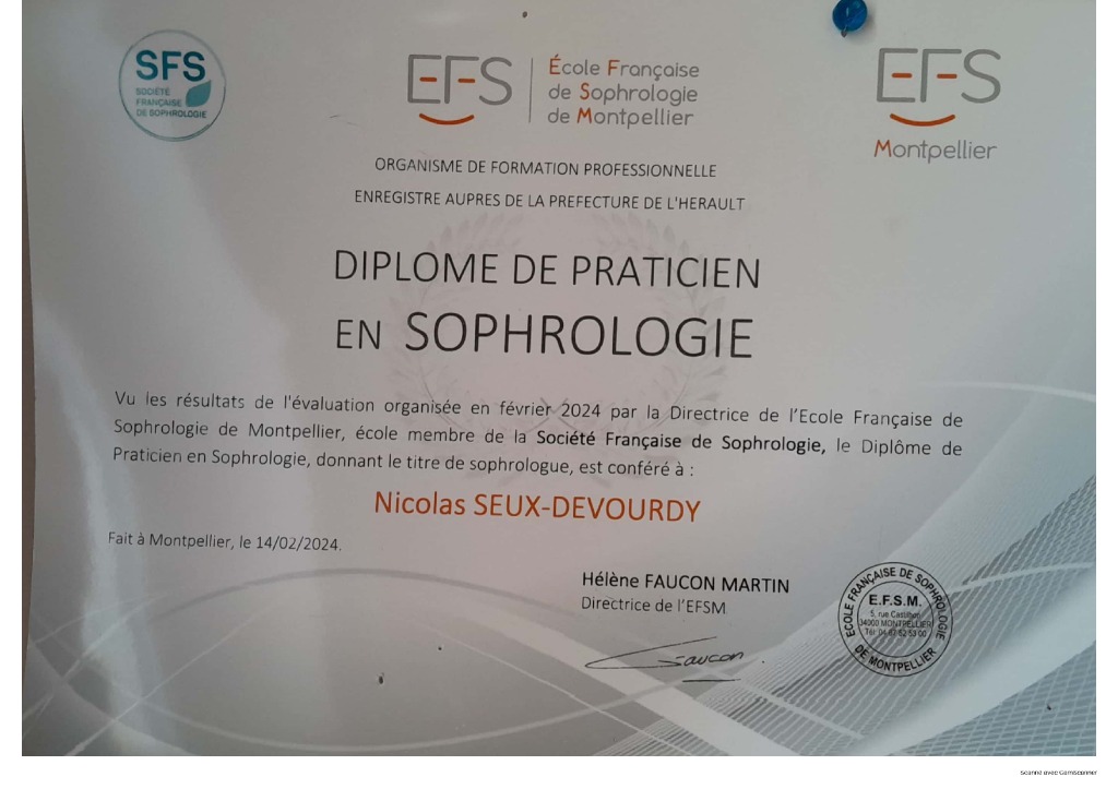 photo diplome Nicolas seux