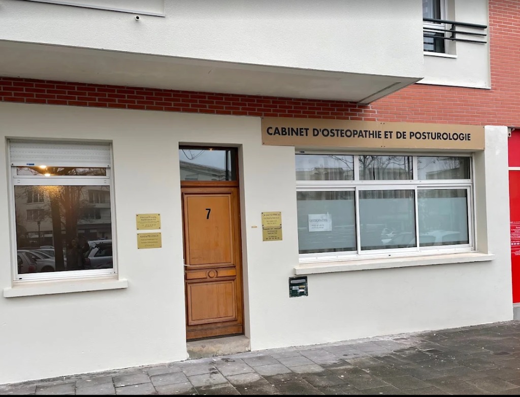 photo cabinet Courtois Nathanaelle