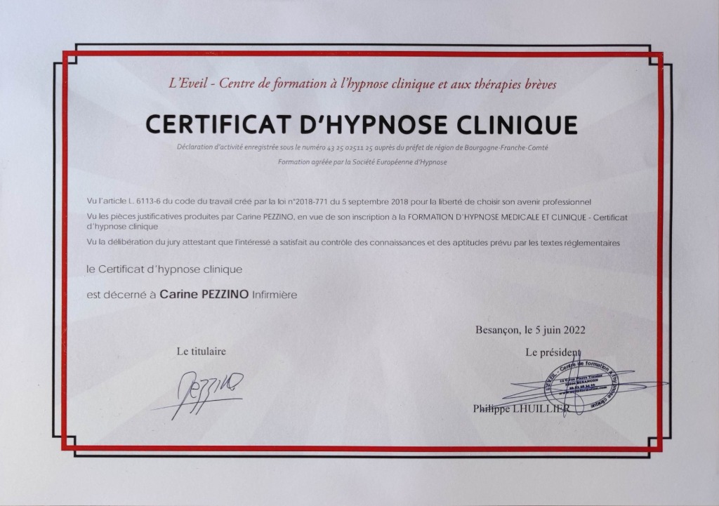 photo diplome Carine Pezzino