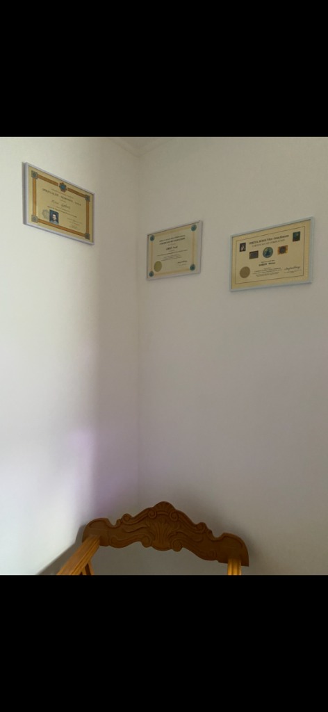 photo diplome MICHEL GOBERT