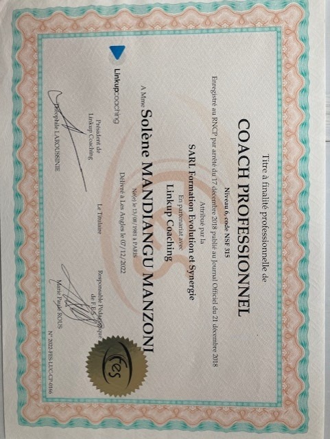 photo diplome SOLENE MANDIANGU