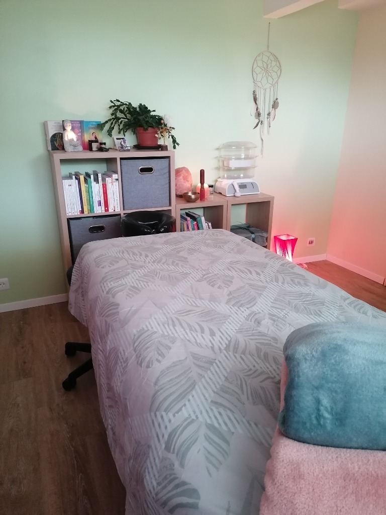 photo cabinet Sakura Ayurveda