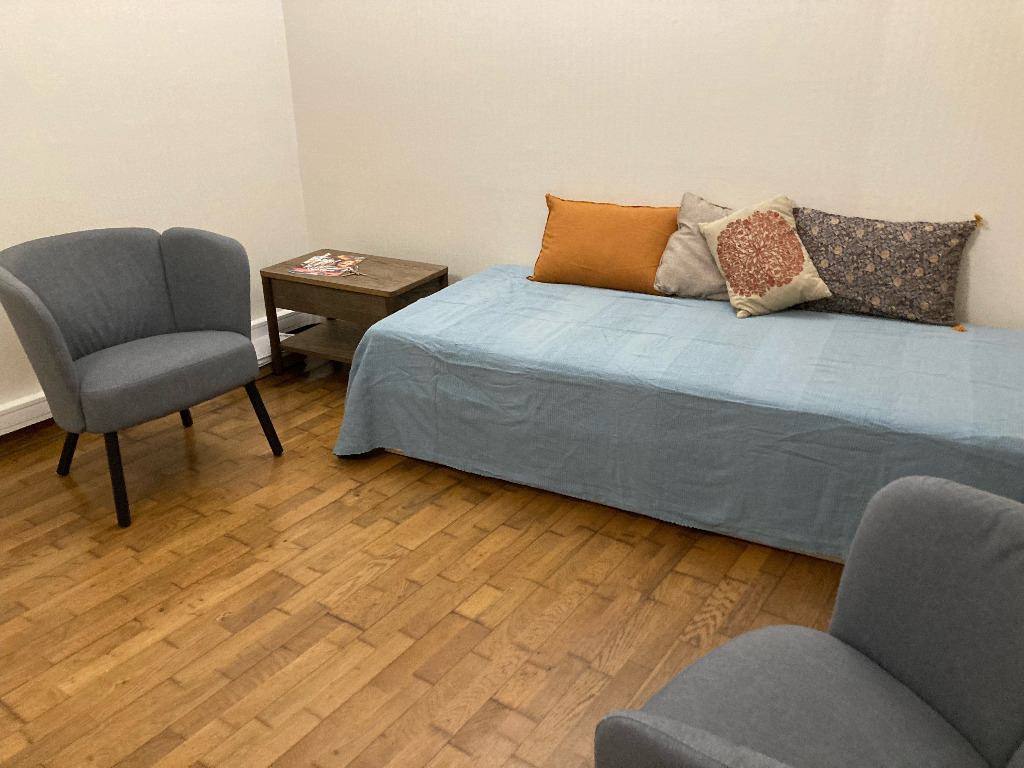 photo cabinet Nathalie Lakhdari