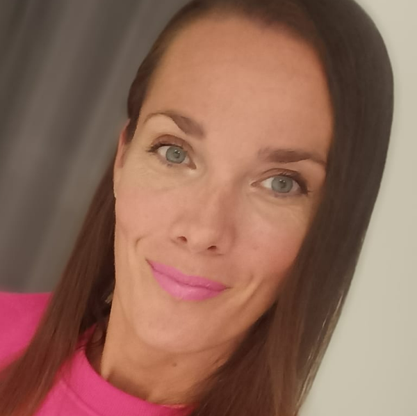 ICONIC FIT   (Sport Santé Bien-être)