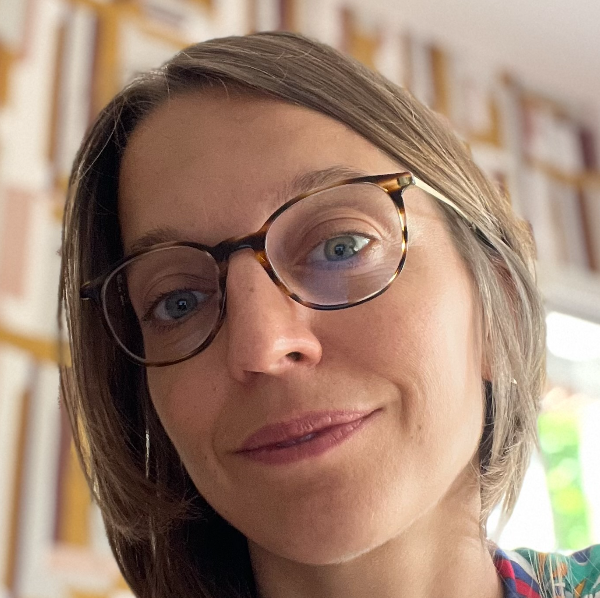 LAURENCE MULLER Pharmacienne naturopathe Coach