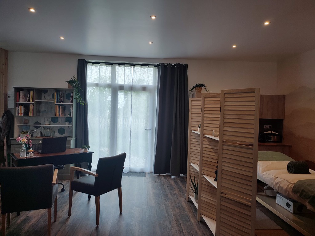 photo cabinet Sabrina Lopez Martin E.I.