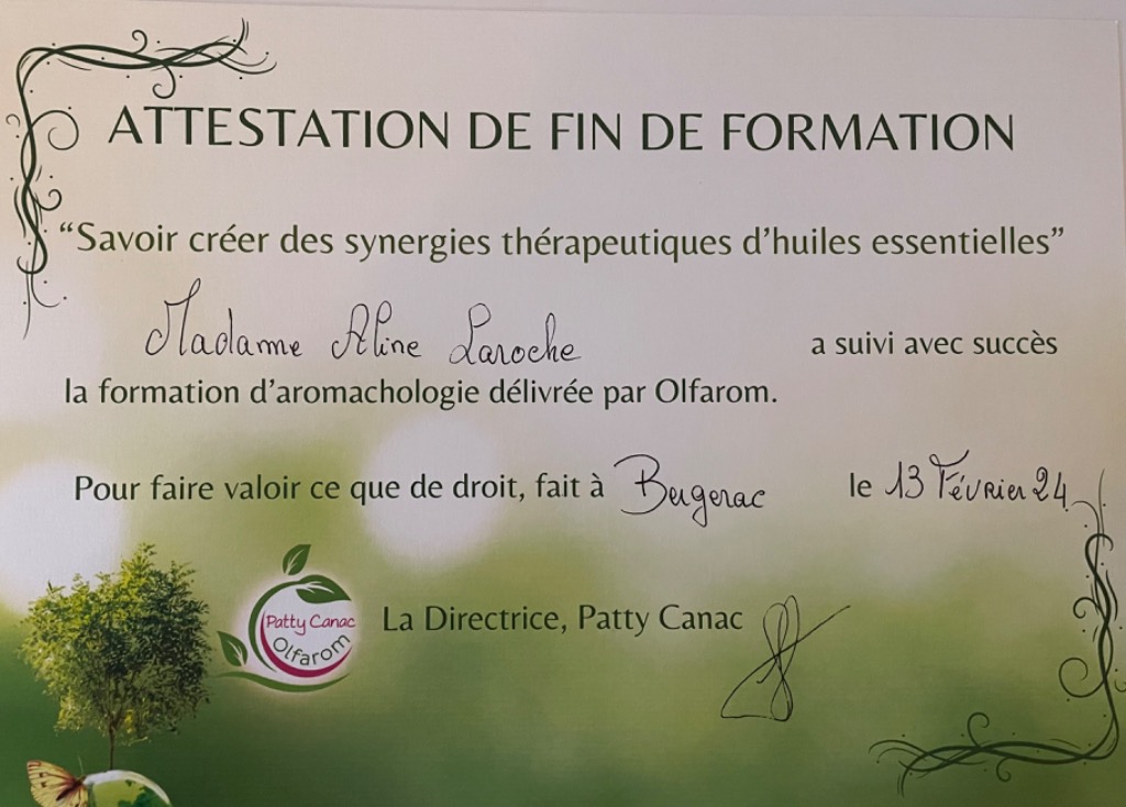 photo diplome Aline Laroche 